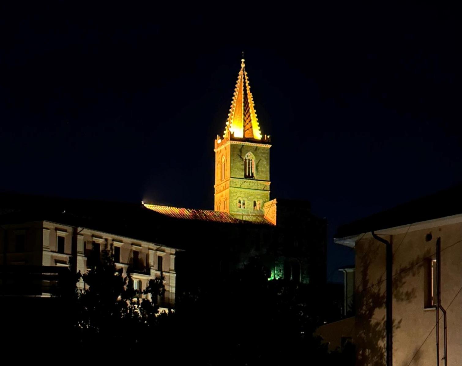 Centralissimo - Nuovo - Parcheggio Privato Perugia Exteriör bild